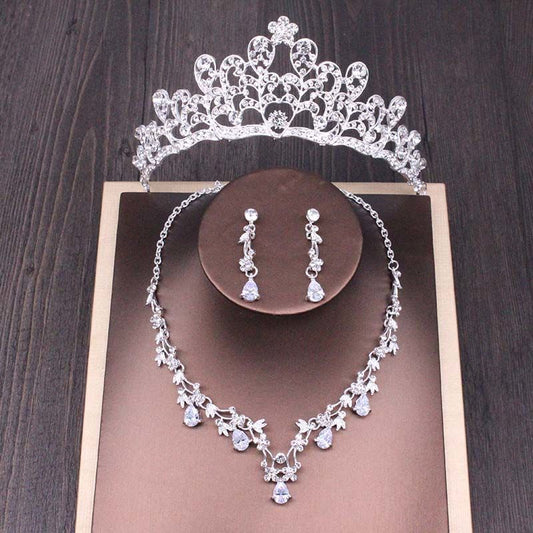 Set de Collar y Corona de Diamantes de Imitación para la Novia: Elegancia Radiante