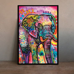 La pintura decorativa del hogar con elefante de arte pop le da a la habitación un ambiente acogedor