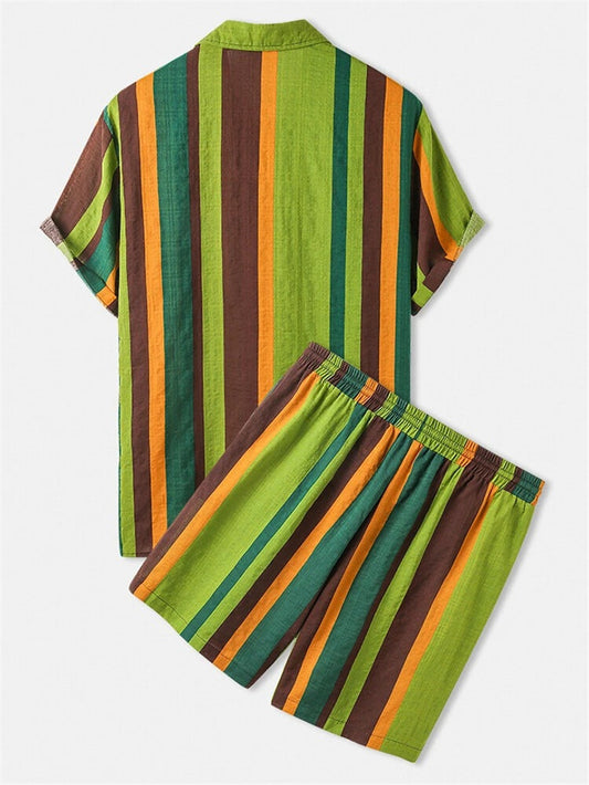 Conjunto de pantalones cortos de manga corta a rayas de color hawaiano de playa para hombre