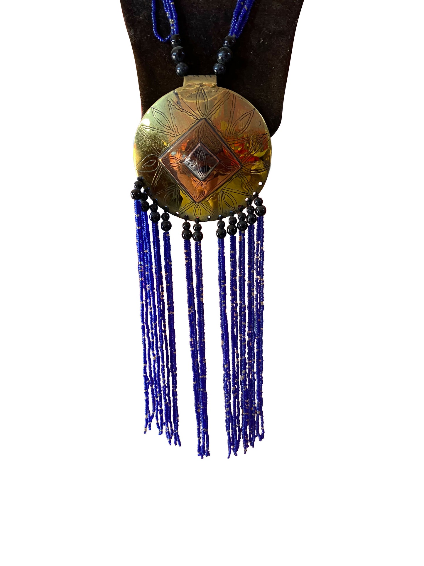 Handgemachte Perlenkette mit Bronze-Anhänger aus Ghana