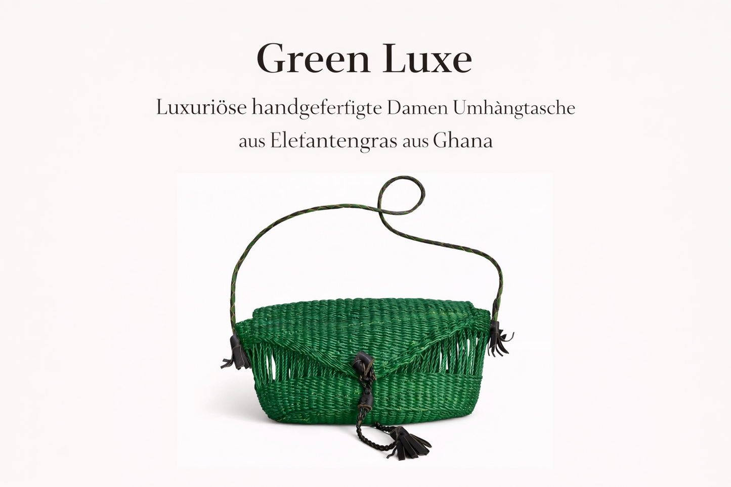 "Green Luxe" Luxuriöse handgefertigte Damen Umhängetasche aus Elefantengras aus Ghana