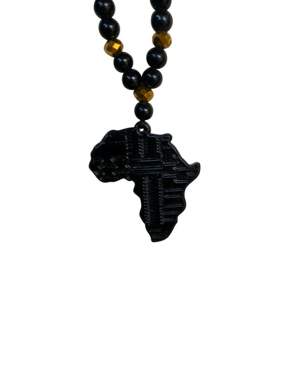 Schwarze Perlenkette mit glänzendem Afrika-Anhänger – Statement-Schmuck (ca. 50 cm)