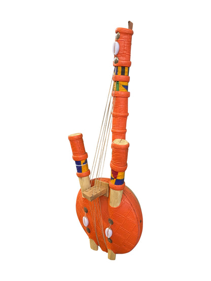 "Orange Resonance" Handgefertigtes westafrikanisches Saiteninstrument aus Ghana