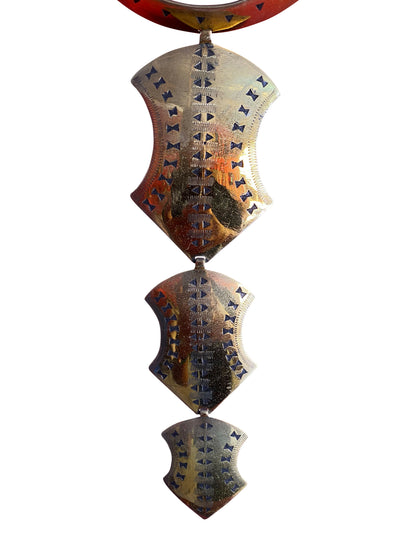 „Goldene Königin Handgefertigte Statement-Kette aus Ghana (35×14 cm)“