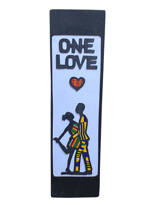 ONE LOVE Handgefertigte Wandkunst aus Ghana auf Ebenholz