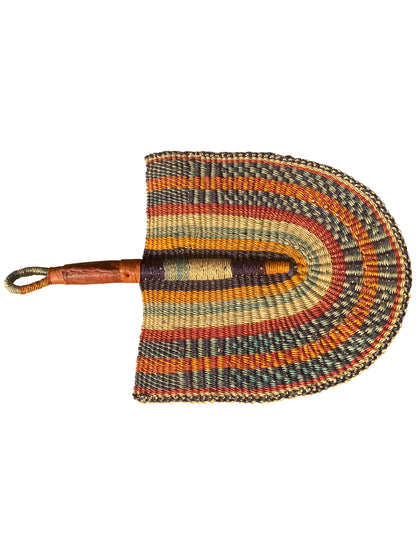 Flechtfächer aus Elefantengras & Ziegenleder (47×30 cm), Erdtöne