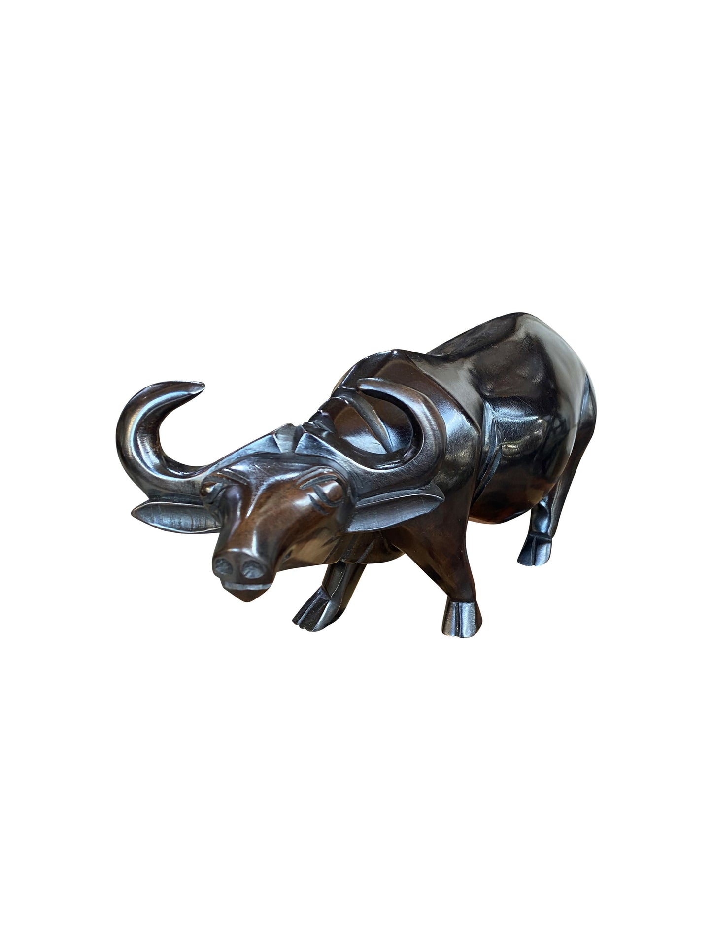 Buffalo Spirit – Handgeschnitzte Ebenholz-Skulptur | Sinnbild für Kraft & Standhaftigkeit (42 × 13 × 20 cm)