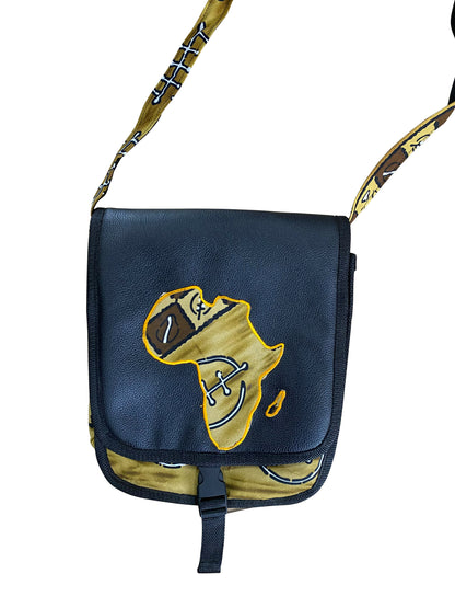 Umhängetasche „African Roots“ – 29×30×5 cm – Leder, Cotton, Handcrafted