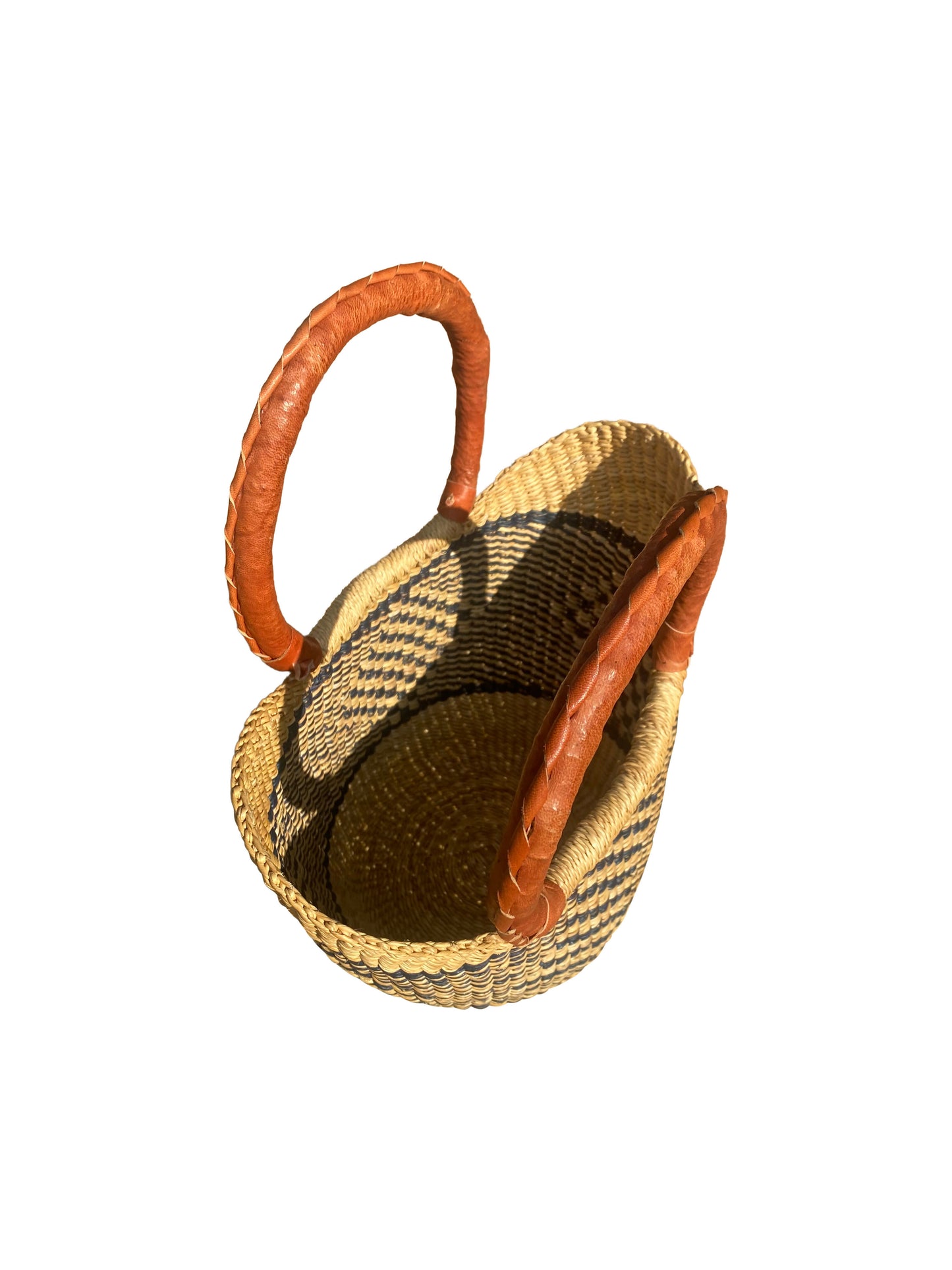 Heritage Wave – Geflochtener Korb mit Ledergriffen (33×30×15 cm)