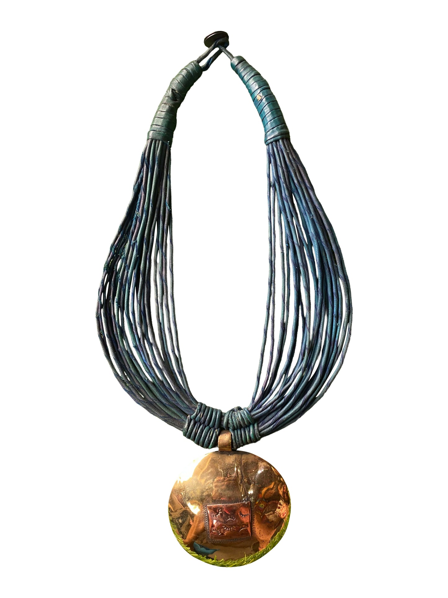 "Power Circle" Markante Bronze-Kette mit handverarbeiteten Ledersträngen