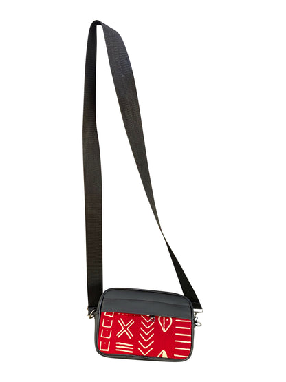 Handgefertigte Crossbody-Tasche aus Ghana Afro Muster in Rot & Naturweiß Leder & Baumwolle Unisex Schultertasche 22×14×8 cm