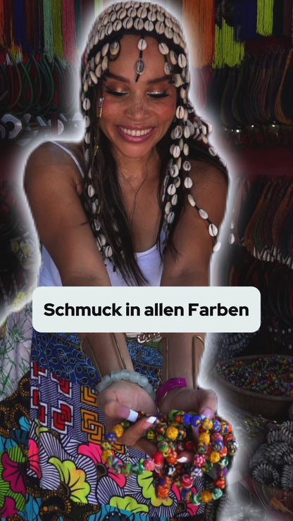 „Soft Statement“ Mehrlagige Halskette aus recycelten Beads