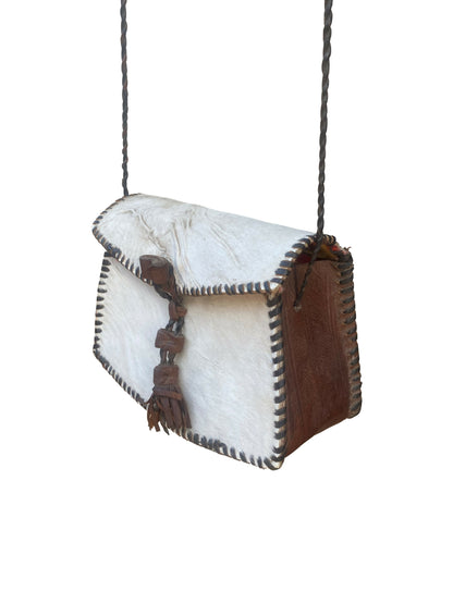 Crossbody Bag aus Ziegenhaar & Leder – Ivory Brown (75 cm Band, 15×20×8 cm)