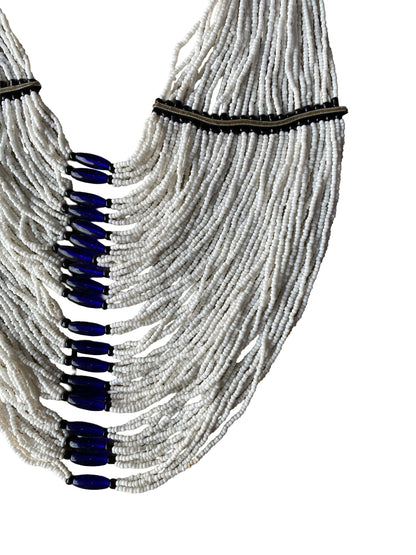 Künstlerisches Glasperlen Collier für besondere Auftritte