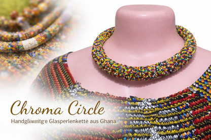 „Chroma Circle“ Handgefertigte Glasperlenkette aus Ghana