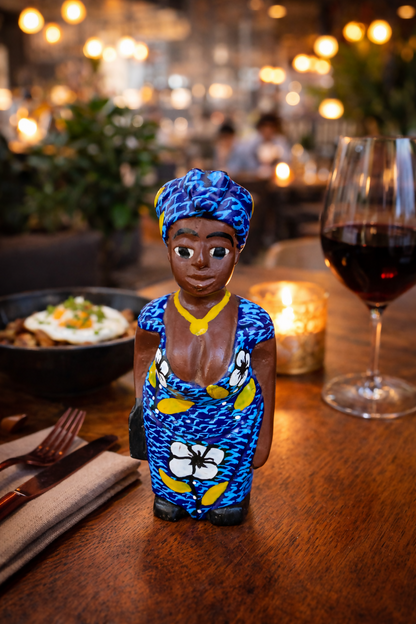 „Ocean Queen“ Handbemalte Holzfigur aus Ghana