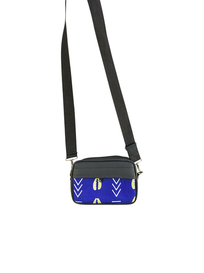 Handgefertigte Crossbody-Tasche aus Ghana Afro Muster in Blau & Weiß Leder & Baumwolle Unisex Schultertasche ca. 22 × 14 × 8 cm